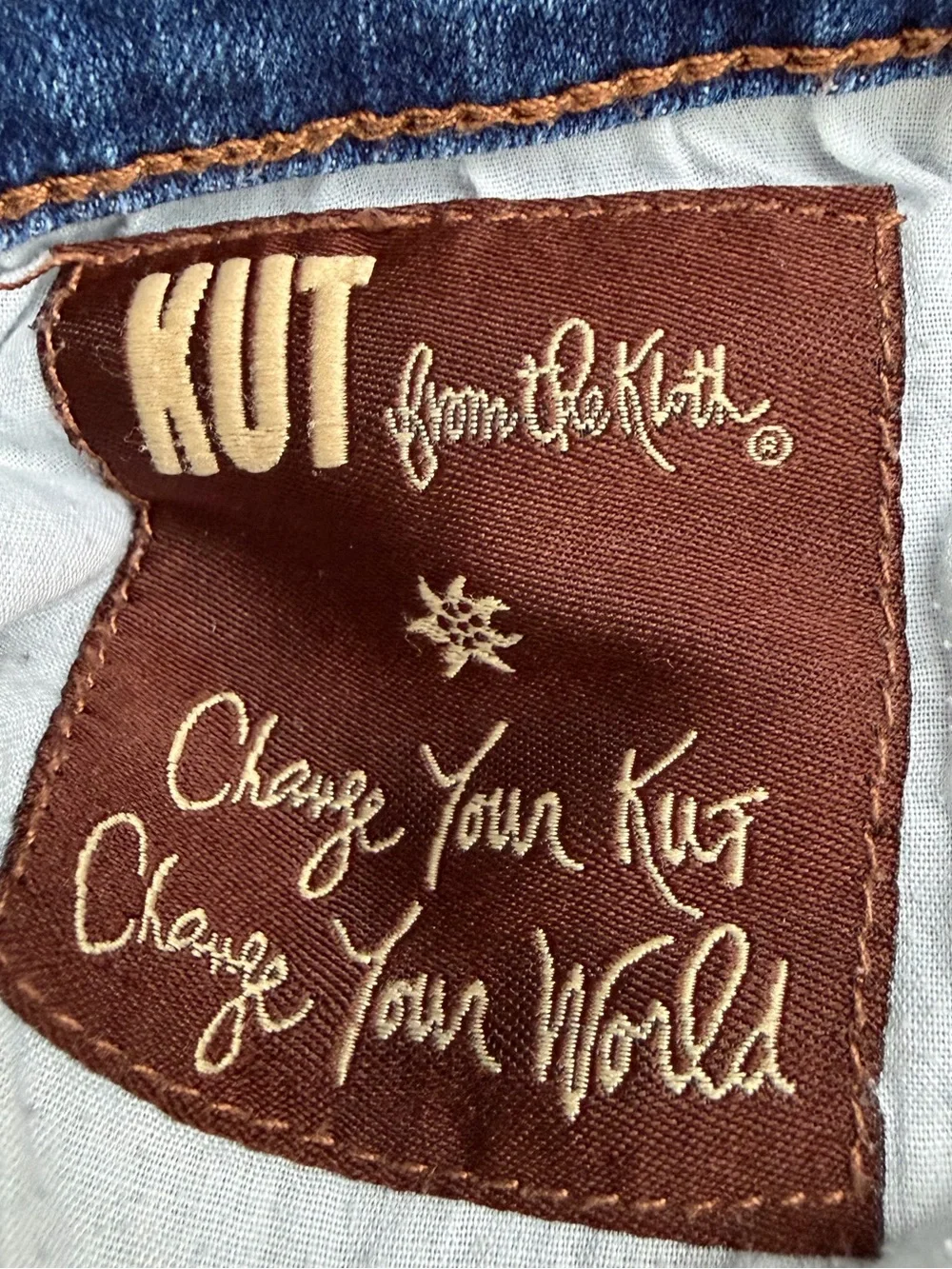 KUT from the Kloth Katy Boyfriend Denim Shorts Coastal Casual 12